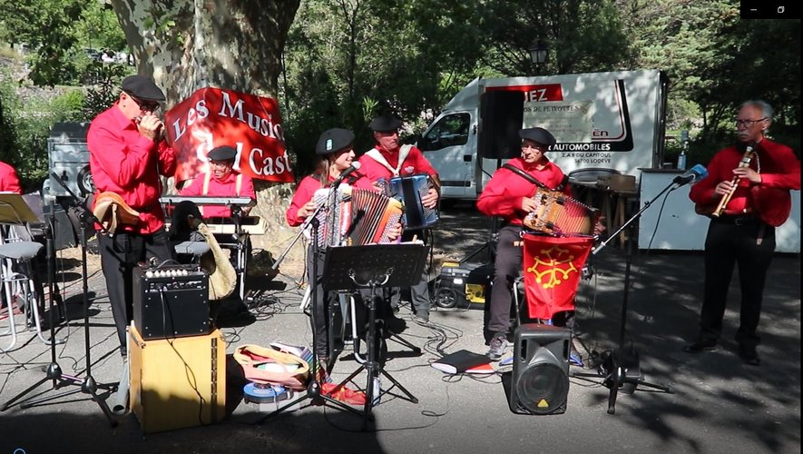 Concert : les musicaïres del castel ont animé la fête occitane à Lauroux