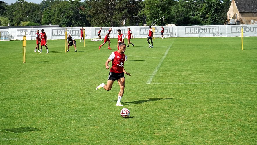 Entraînement spécifique attaques en fin de matinée ce jeudi à Vabre pour Rodez.