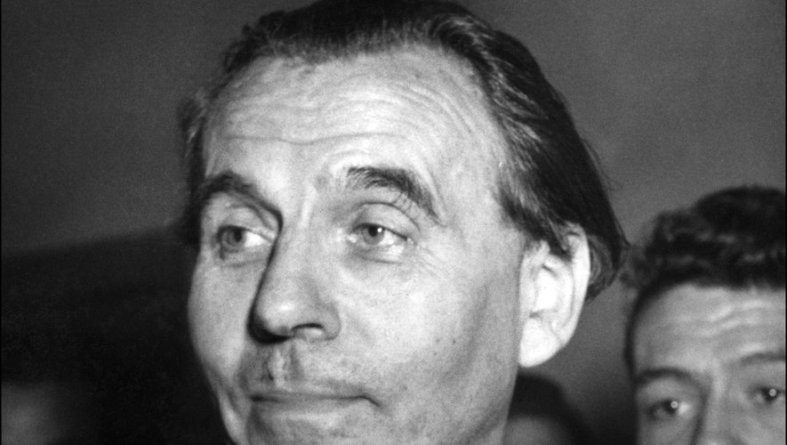 Portrait daté du 12 octobre 1951 à Paris de l'écrivain Louis-Ferdinand Céline