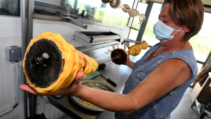 Gateau A La Broche Un Pic De Saveur Atteint En Aveyron Centrepresseaveyron Fr Gateau A La Broche Un Pic De Saveur Atteint En Aveyron Centrepresseaveyron Fr