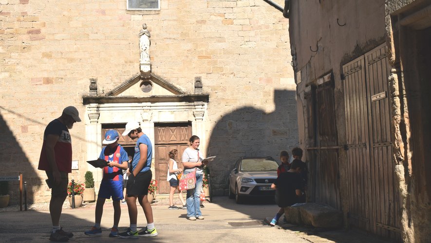 40 enquêteurs résolvent le mystère dans la cité Sainte-Romaine