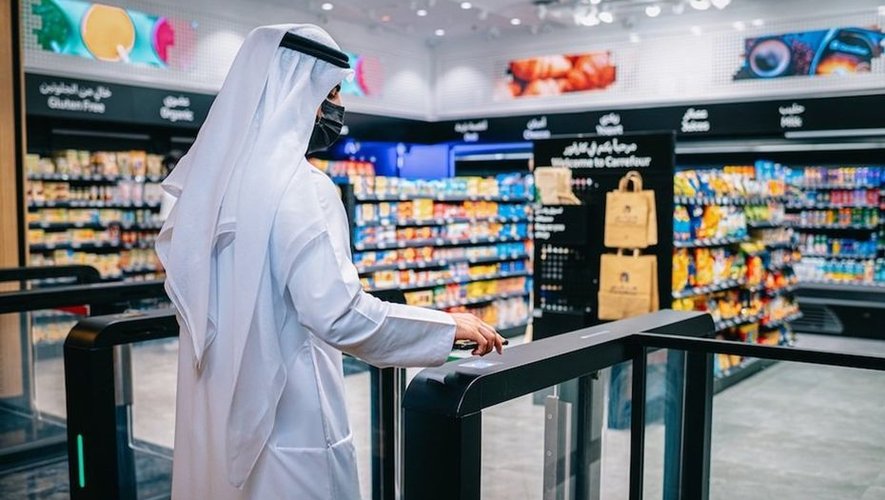 Carrefour à ouvert son premier magasin autonome à Dubaï.