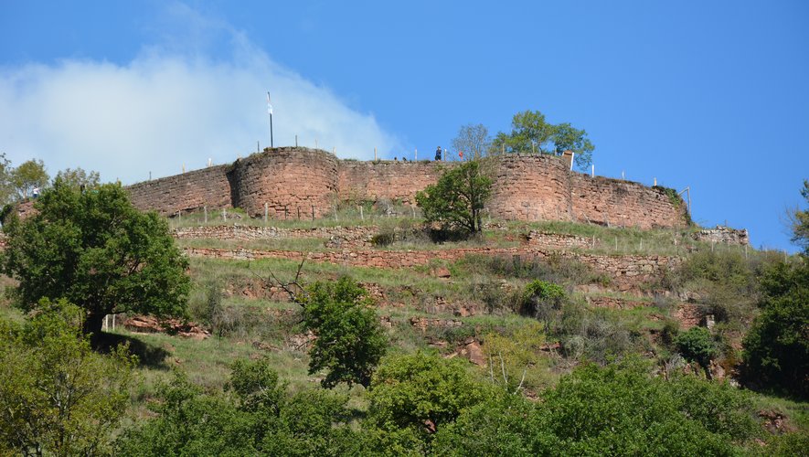 Le château de Beraucaire à Nauviale.