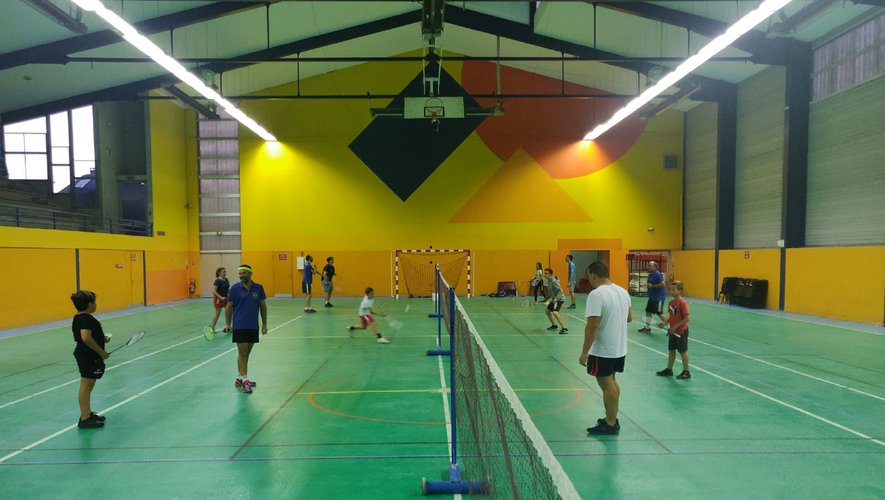 Badminton au gymnase
