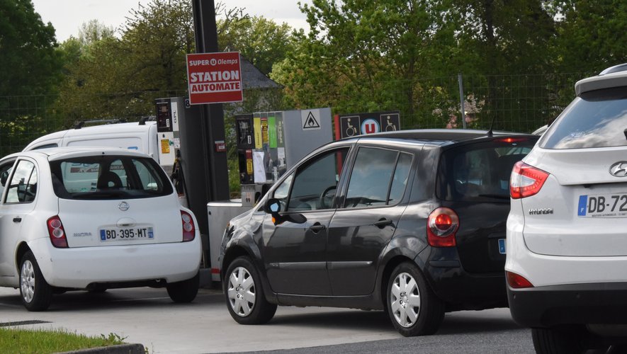 Les prix du gazole en Aveyron comme partout en France s'envolent à la pompe.
