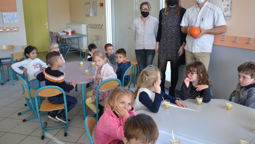 Des "ateliers du goût" pour les maternelles de l’école Pierre-Loubière