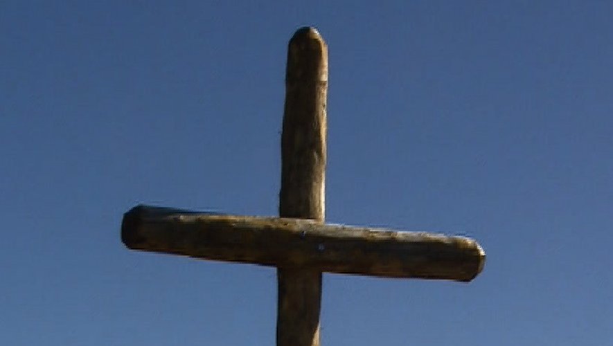 La croix du Pal à la limite de deux régions, deux départements, deux communes.