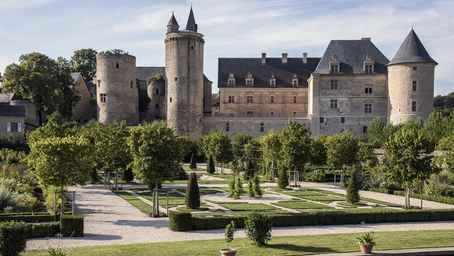 Propriété de Martine et Gérald Harlin, le château de Bournazel a donc décroché le premier prix de la Fondation Mérimée.