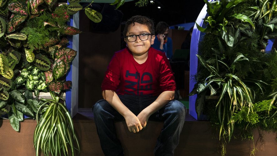 Du haut de ses 12 ans et de son 1,40 mètre, le petit Colombien Francisco Javier Vera est déjà un grand militant écologiste.