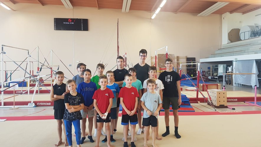 Jeunes gymnastes de Flavin et  de Rodez réunis pour une journée.