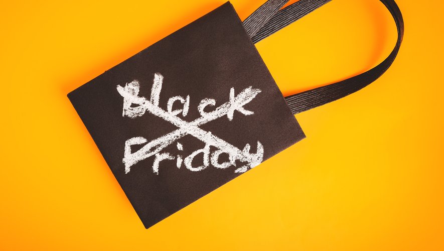 De plus en plus de marques s'engagent à ne faire aucune réduction lors du Black Friday, mais à sensibiliser le public à une consommation plus raisonnée.