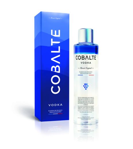 La vodka Cobalte est produite à base de raisin champenois