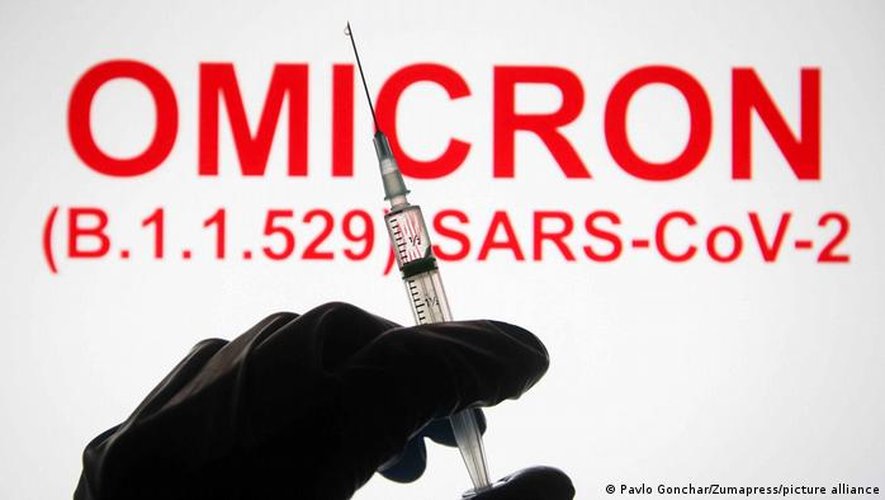 Baptisé "Omicron" par l'OMS, le nouveau variant du coronavirus se propage dans le monde entier. Mais il est encore trop tôt pour mesurer sa dangerosité.