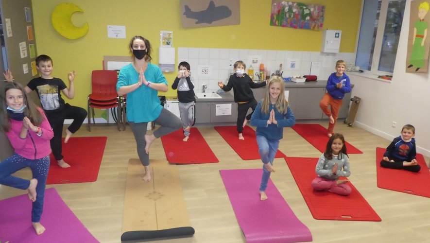 Les participants à l’atelier de yoga avec Marion.