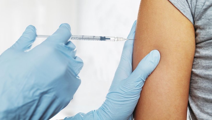 Le vaccin Novavax est officiellement autorisé en France par la Haute autorité de santé.
