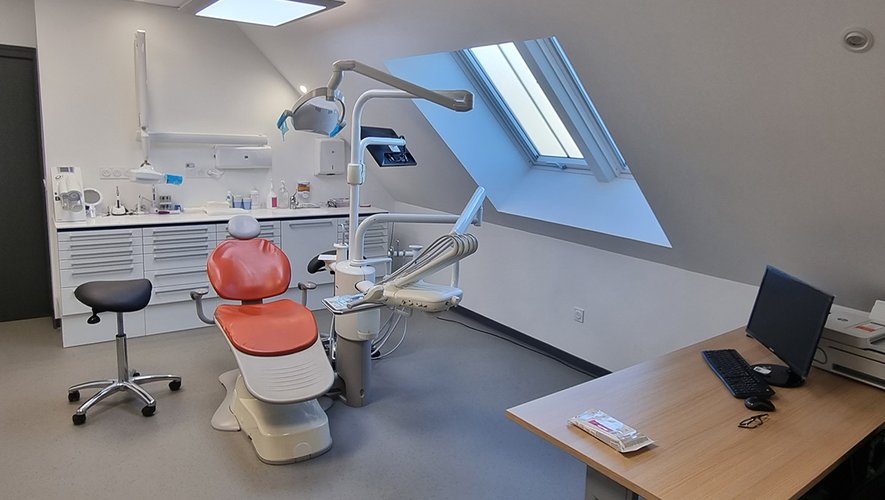 Le cabinet du chirurgien-dentiste est opérationnel.
