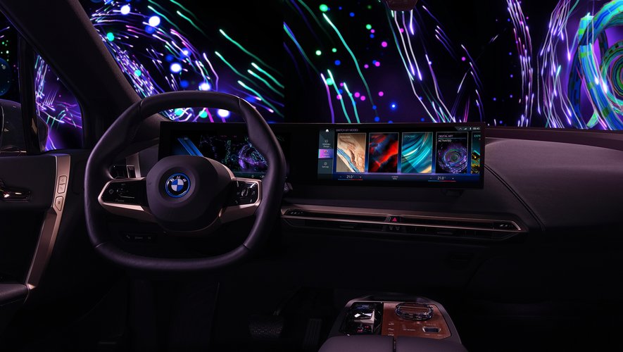 Le mode "Art Digital" permet de projeter des graphiques, un éclairage d'ambiance et du son dans le véhicule.