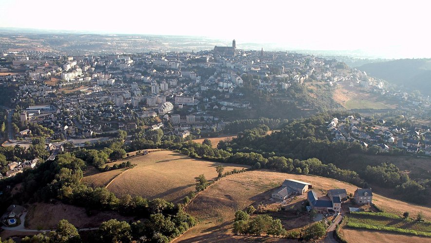Entre 2013 et 2019, Rodez a gagné 734 habitants, soit une hausse de 0.5%.