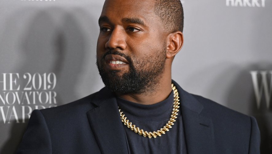 Un nouveau documentaire sur Kanye West dévoilant quelques moments singuliers de sa jeunesse a été présenté en avant-première dimanche au festival de Sundance.