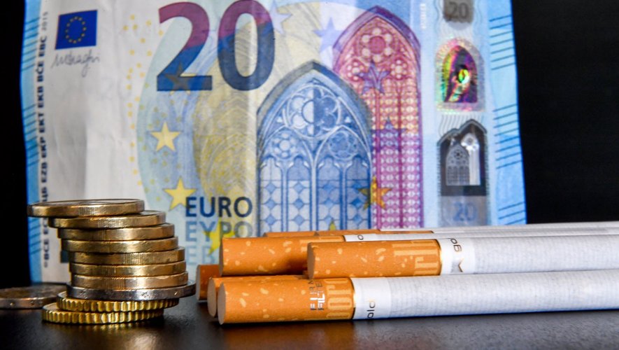 La barre des 10 € va désormais être franchie pour certains paquets de cigarettes.