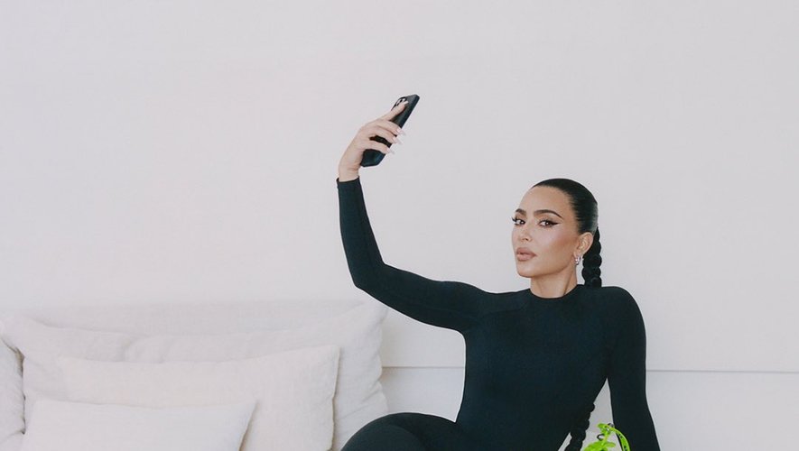 Kim Kardashian dans la nouvelle campagne Balenciaga.