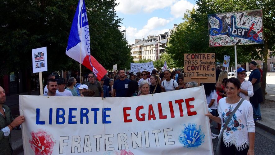 Le préfet de police de Paris a interdit les manifestations dans la capitale à partir de vendredi 11 février 2022.
