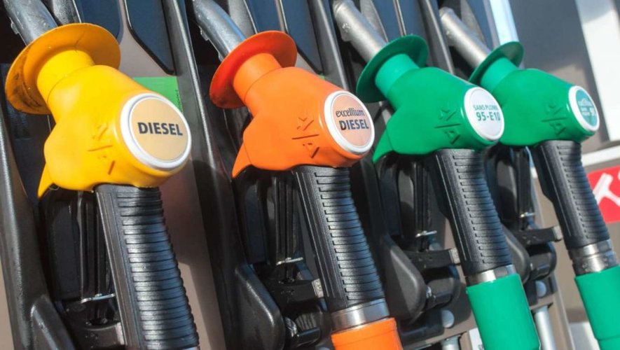 C’est l’une des préoccupations quotidiennes des Français : faire le plein de carburant de sa voiture au meilleur prix.
