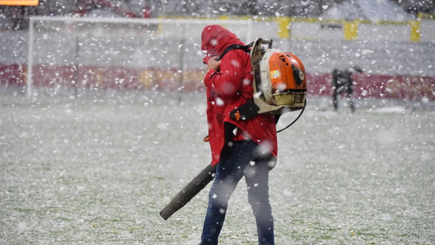 La neige a eu raison du match Rodez Nîmes, dimanche 13 mars.