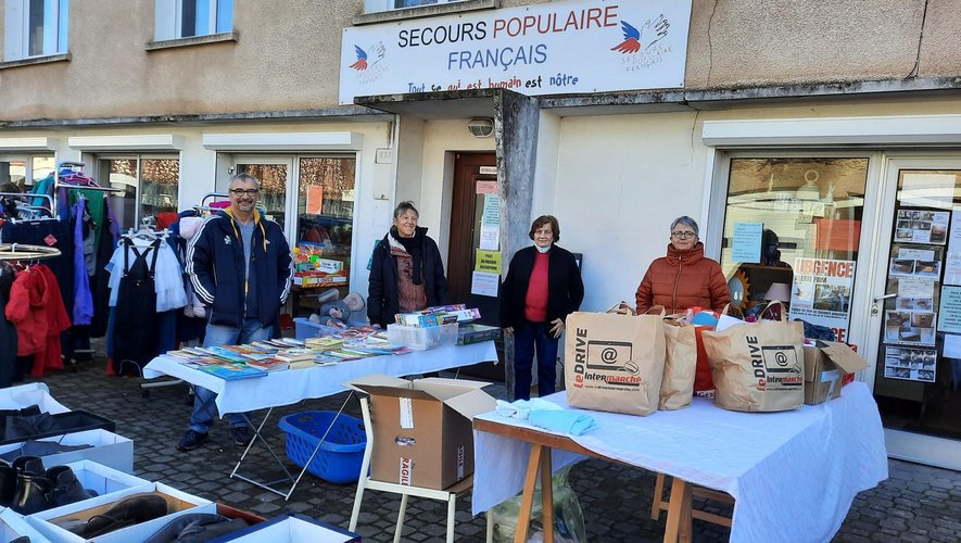 Le Secours populaire de Decazeville avait organisé cette semaine une braderie afin de collecter de l'argent pour les réfugiés ukrainiens.