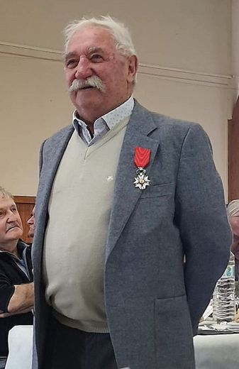 Ernest Castan, Chevalier de la Légion d’Honneur.