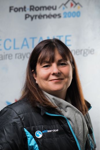 Originaire de Montsalès, née en 1970, Anne Marty est directrice générale adjointe d’Altiservice depuis juillet 2019 et elle a pris la présidence déléguée des Domaines skiables de France en octobre 2020. Elle est basée à Toulouse.