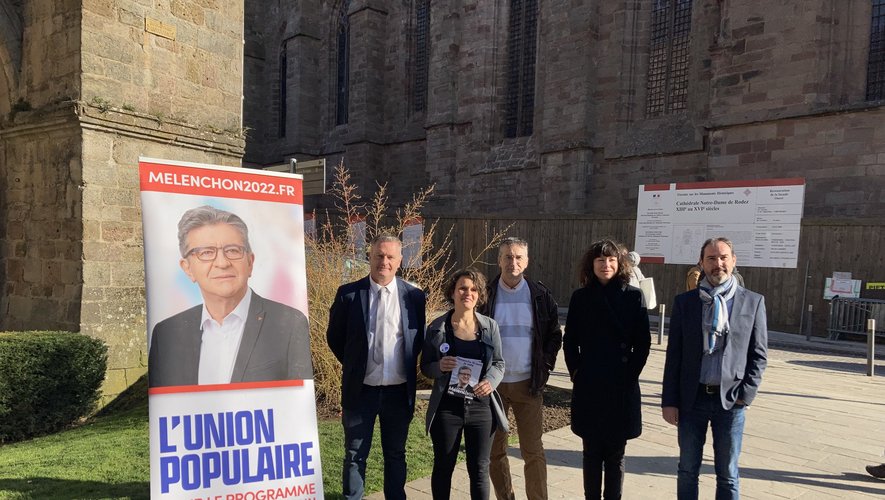 L’Union populaire a présenté ses binômes pour les législatives (il manque Dorothée Pic sur la photo) pour incarner la candidature de Jean-Luc Mélenchon..