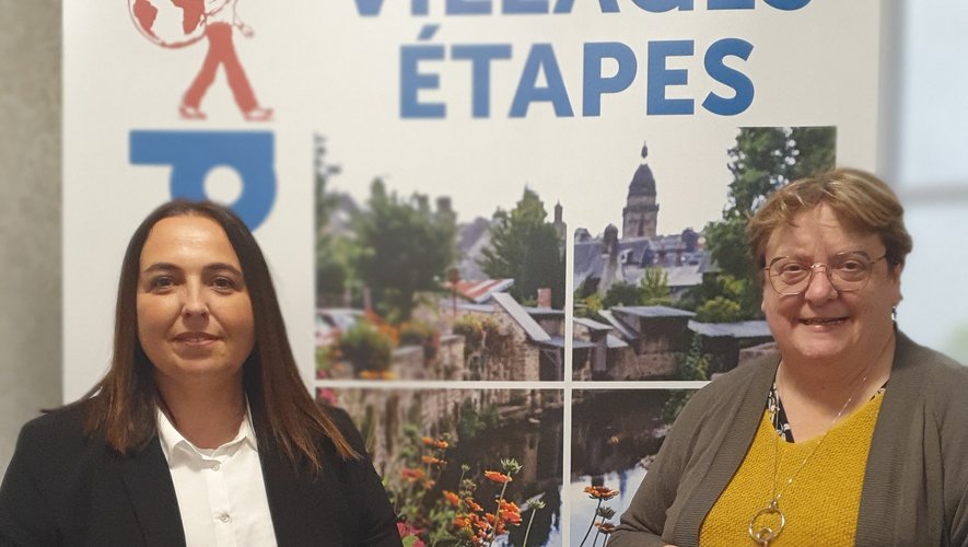 Karine Clément, maire de Naucelle et Régine Sudres, conseillère municipale, se sont rendus à Bessines-sur-Gartempe (Haute-Vienne) pour le lancement du Guide du Routard 2022.