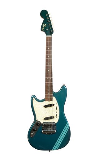 La maison Julien's Auctions met aux enchères une Fender Mustang 1969 pour gaucher, ayant appartenu à Kurt Cobain.