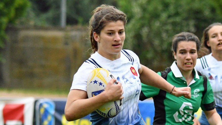 Rugby l'Aveyronnaise Axelle Berthoumieu de retour dans le groupe