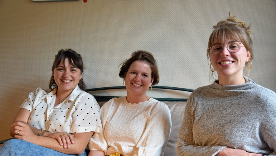 Pauline Den Dulk (Pohème traiteur, Espalion), Hélène Blanc (Les Jugeottes, créatrice à Cassagnes-Bégonhès)et Chloé Mirabel (Opidda, brasserie à Rodez) sont heureuses de servir ces Causeries printanières à Rodez.