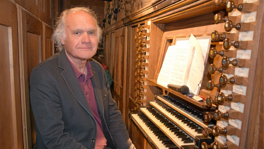 L'organiste Franck Besingrand.