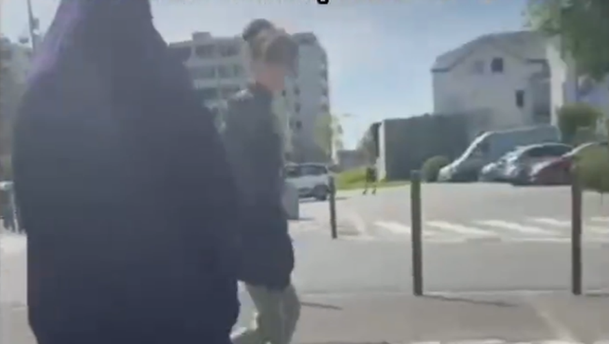 Une femme a abordé deux jeunes femmes en hijab et a tenu des propos racistes à Onet-le-Château.