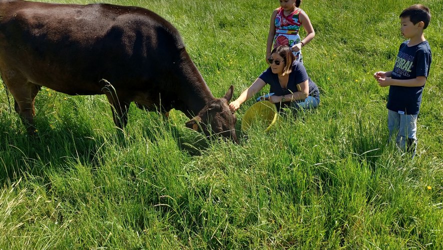 La passion des bœufs wagyuest portée par toute la famille,ici Émilie, Nina et Hugo.