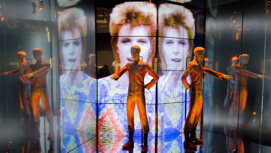 Avec "Ziggy Stardust", David Bowie devient symbole de modernité, de monde d'après.