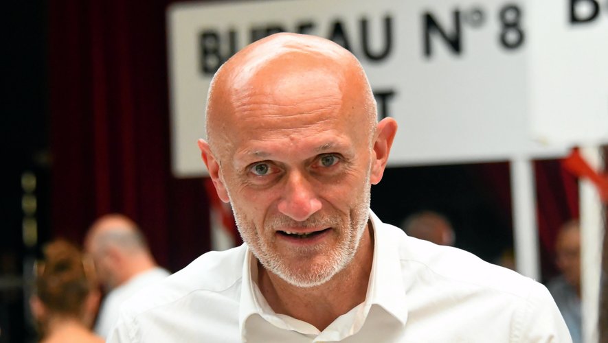 Stéphane Mazars est largement victorieux dans la 1re circonscription de l'Aveyron.