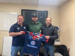 Rugby à XIII : Villefranche-de-Rouergue renforce sa première ligne avec un international serbe