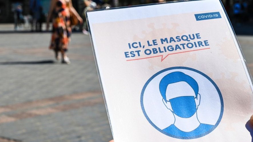  Dans le contexte de flambée épidémique, le masque peut-il redevenir obligatoire en France ?
