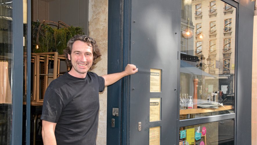 Sommelier, agent et restaurateur à Paris, le Ruthénois Sébastien Pradal croque la vie à pleines dents.	Rui Dos Santos