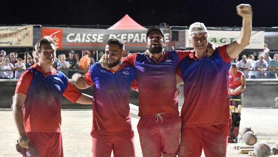Denis et Gary Guibert, Antoine Dauban et Anthony Chauvet champions de France par équipes 2022.