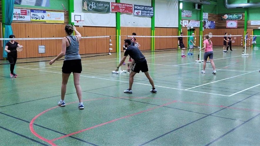 Le tournoi nocturne de badminton ne pourra pas avoir lieu à Olemps.