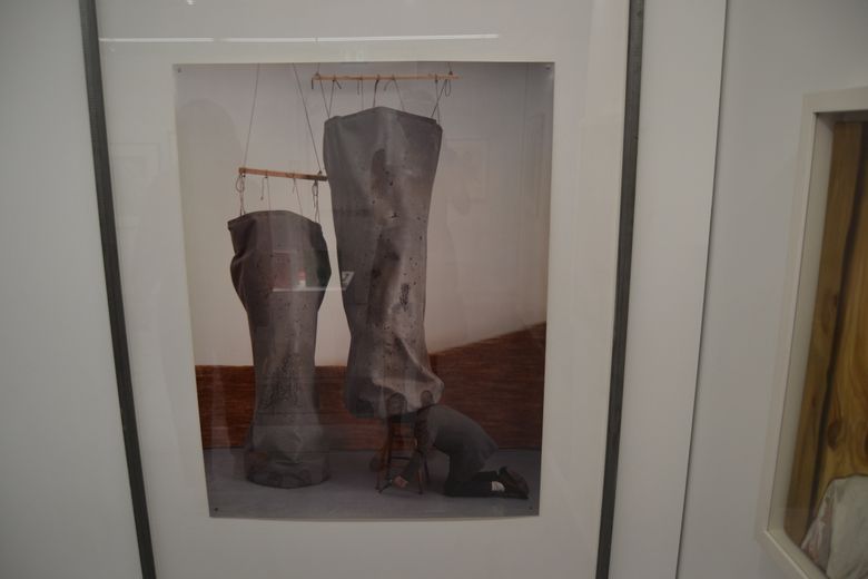 Elephant legs (Pattes d'éléphant), 1982 de Boyd Webb