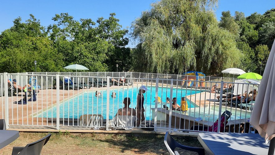 La belle piscine de Roquelongue fait le plein.