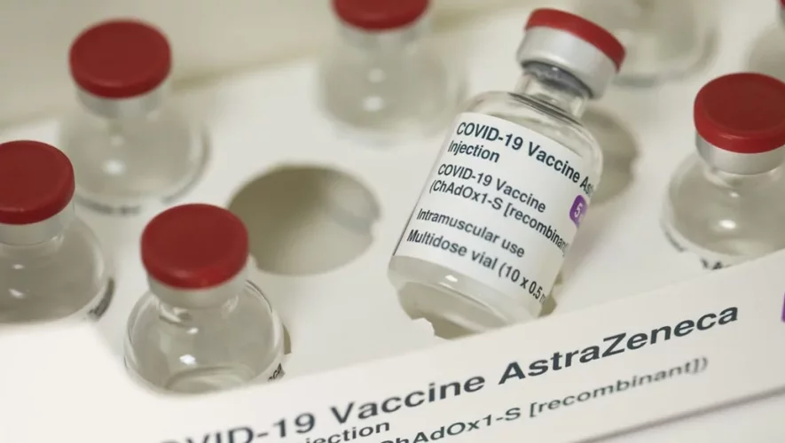 La vaccination reste la barrière principale à une reprise épidémique.