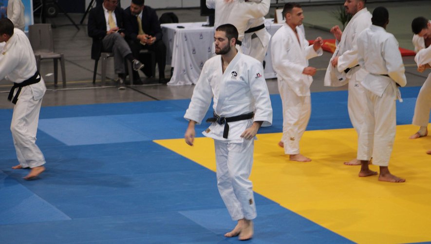 Romain Labro en équipe de France militaire de judo.